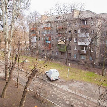 Semi Luxury Apt On Yatsenka 8 Near Intourist Hotel Zaporizhia エクステリア 写真